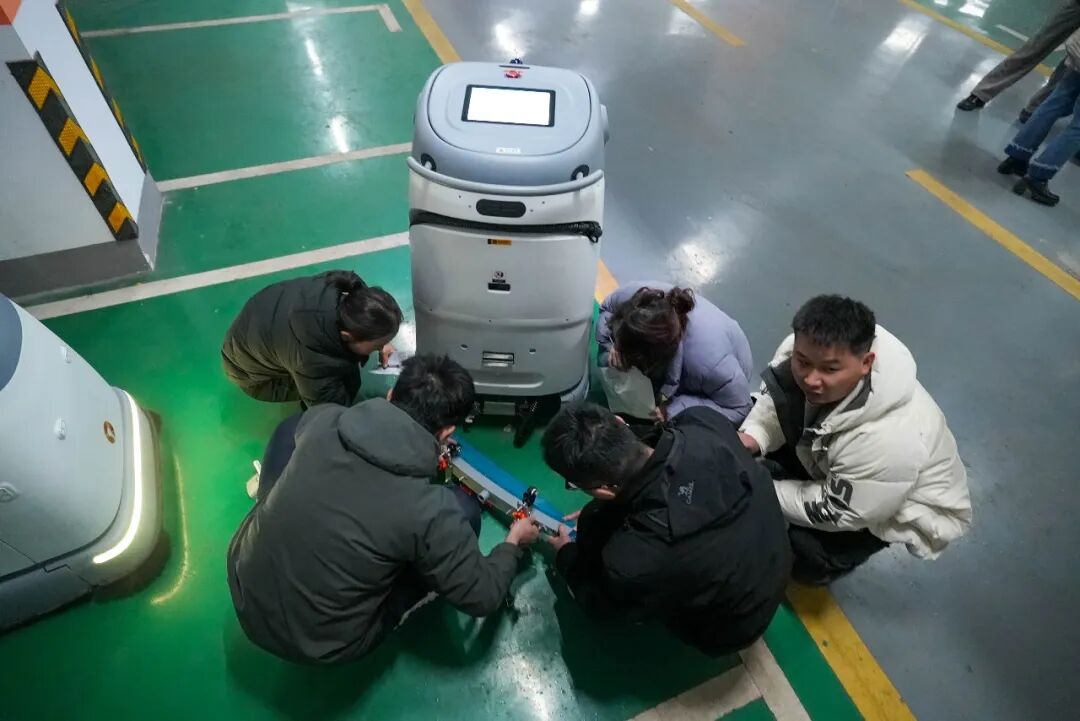 春?jiǎn)⑿鲁痰Z精兵，硬核護(hù)航守初心——公司直營(yíng)售后團(tuán)隊(duì)春季大練兵專(zhuān)項(xiàng)行動(dòng)正式啟動(dòng)